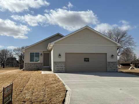 913 Sunrise Drive, Gowrie, IA 50543