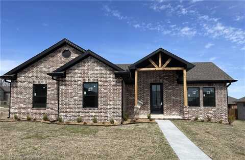9101 Maysview LN, Fort Smith, AR 72916