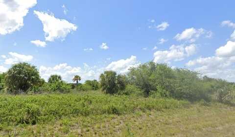 305 Houston Place, Labelle, FL 33935