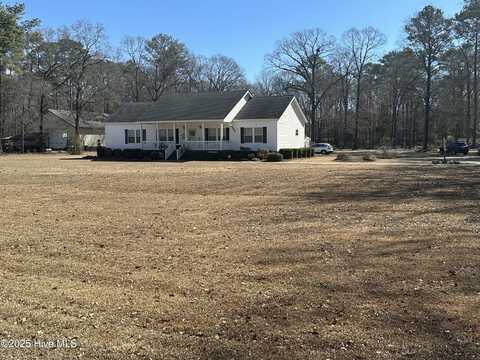 208 David Road, Grifton, NC 28530