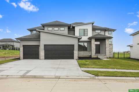 5409 N 196th Avenue, Elkhorn, NE 68022