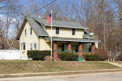 731 Phoenix Street, South Haven, MI 49090