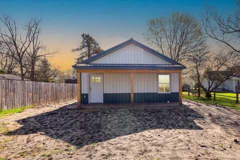 706 Colfax Street, Cadillac, MI 49601