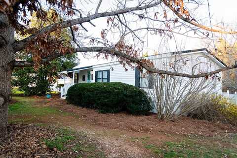 105 Thomas St, Calhoun Falls, SC 29628