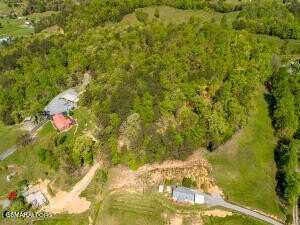 1009 Franklin Lane, Sevierville, TN 37876