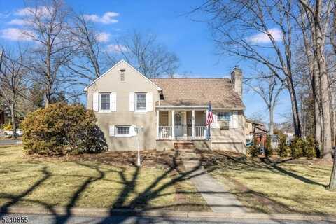 44 Cedar Pl, Wayne, NJ 07470