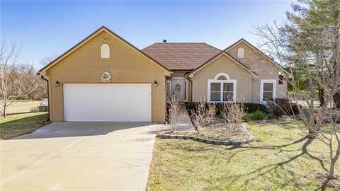 2407 S Holloway Road, Oak Grove, MO 64075