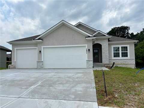 1211 NW 4th Street, Oak Grove, MO 64075