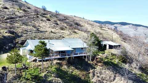 211 Nut Basin Rd, White Bird, ID 83554