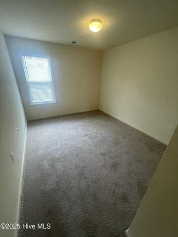 338 Glenellen Loop Road, Midway Park, NC 28544