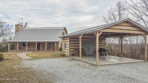 2740 Wildwood Rd, Dandridge, TN 37725