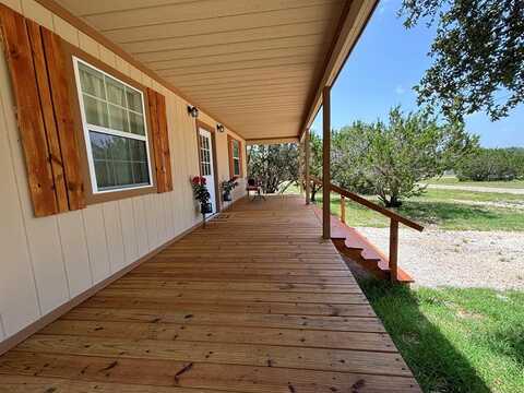 725 PR 1510, Bandera, TX 78003