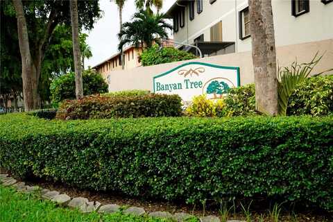 9872 Hammocks Blvd, Miami, FL 33196
