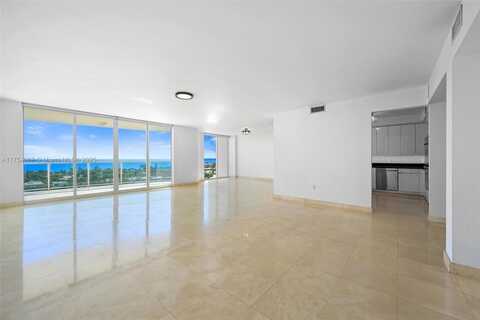 20201 E Country Club Dr, Aventura, FL 33180