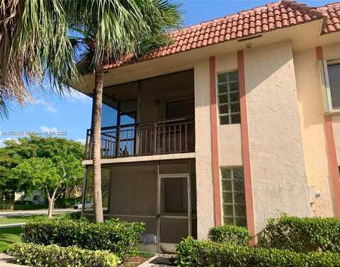 399 Lakeview Dr, Weston, FL 33326