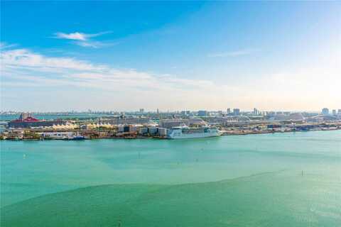 848 Brickell Key Dr, Miami, FL 33131