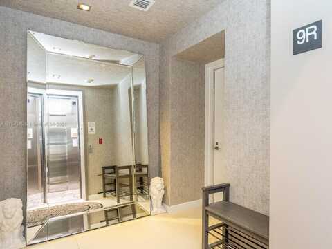 650 NE 32nd St, Miami, FL 33137