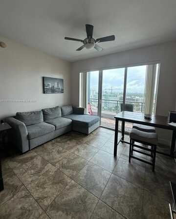 60 SW 13th St, Miami, FL 33130