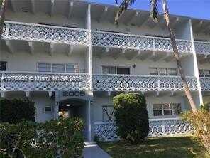 2005 Sans Souci Blvd, North Miami, FL 33181