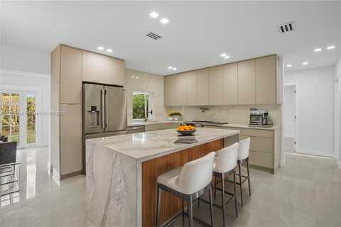 5280 SW 90th Ave, Cooper City, FL 33328
