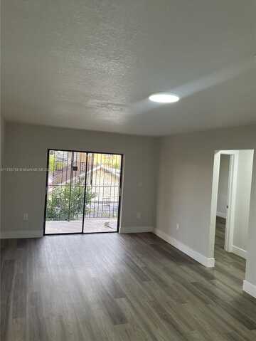 1923 SW 2nd St, Miami, FL 33135