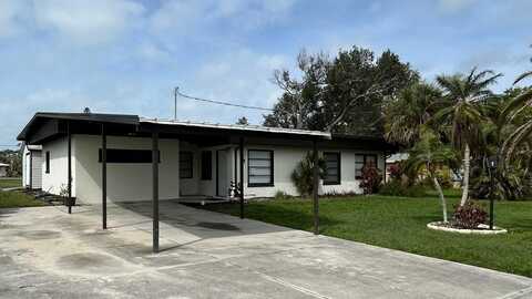 201 RAVENNA STREET N, NOKOMIS, FL 34275