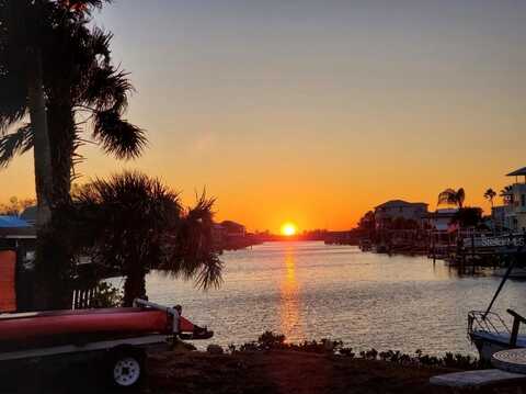 3427 MINNOW CREEK DRIVE, HERNANDO BEACH, FL 34607