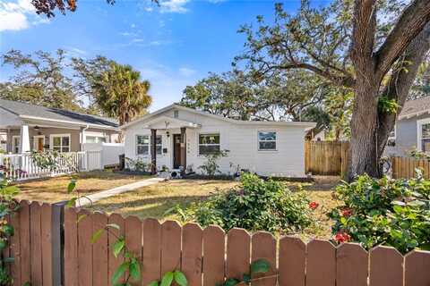 1558 13TH STREET S, Saint Petersburg, FL 33705