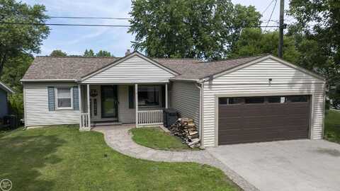 7240 Clement, Clarkston, MI 48346