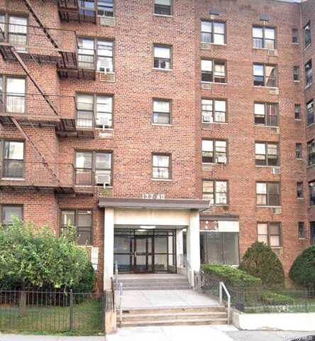 137-40 45 Avenue, Flushing, NY 11355