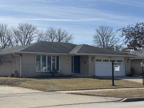 1815 E SEMINOLE Drive, Mount Prospect, IL 60056