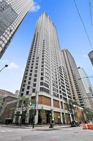 400 E Ohio Street, Chicago, IL 60611