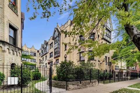 5655 N Spaulding Avenue, Chicago, IL 60659