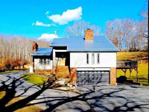 1734 Littlesburg Road, BLUEFIELD, WV 24701