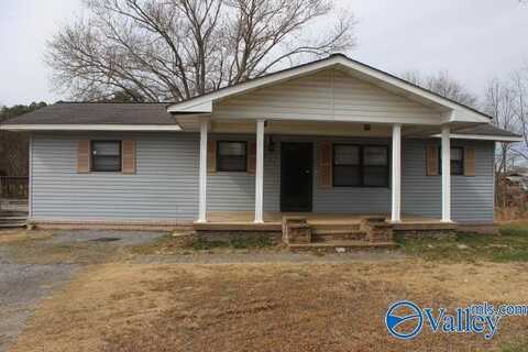 737 Church Avenue, Rainsville, AL 35986