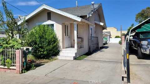 913 W Bishop Street, Santa Ana, CA 92703