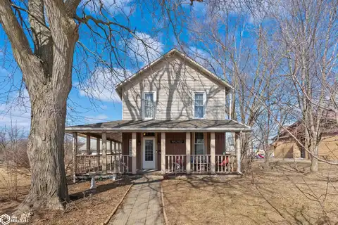 634 W 2Nd Street, Washington, IA 52353