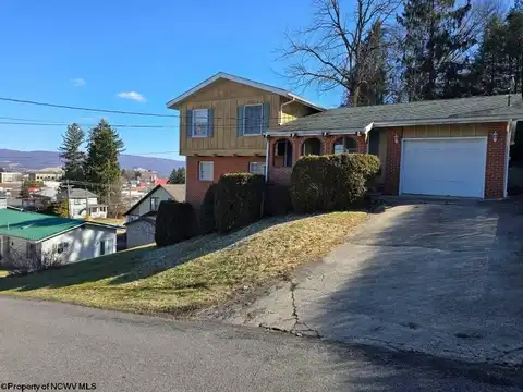 103 Highland Drive, Kingwood, WV 26537