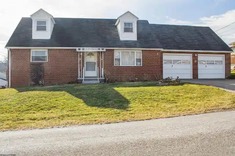 5 Westwood Avenue, Bridgeport, WV 26330