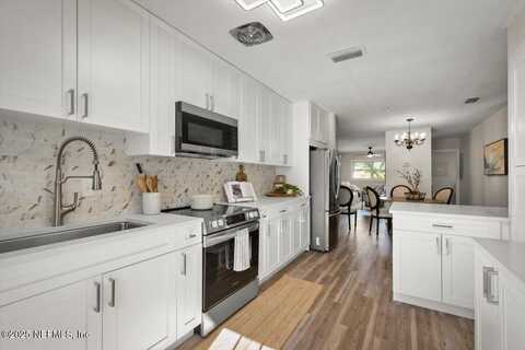 1140 6TH Avenue N, Jacksonville Beach, FL 32250