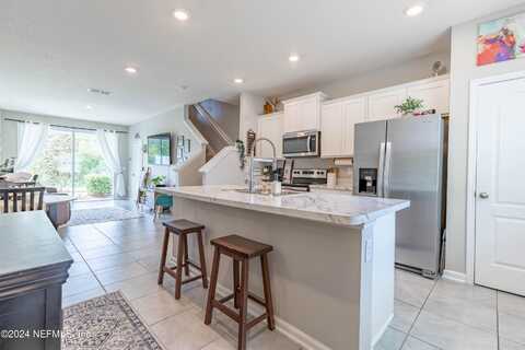 575 OAKLEAF PLANTATION Parkway unit: 1606, Orange Park, FL 32065