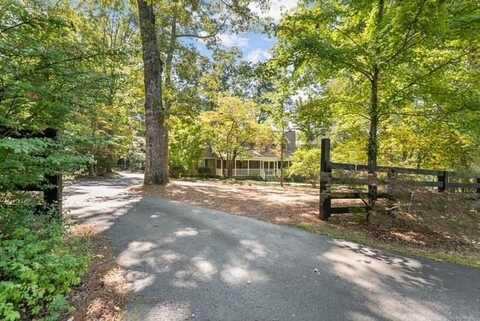 203 Doug Allison Heights, Cleveland, GA 30528