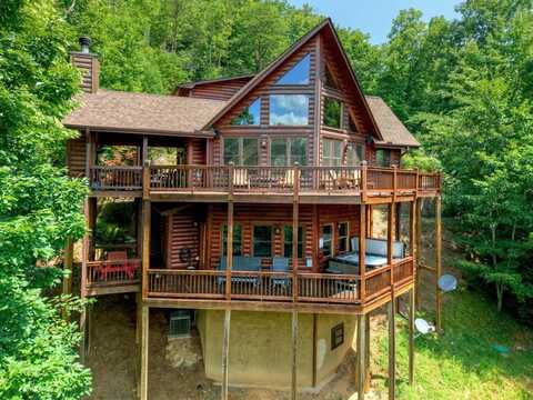 411 Ridge Trail, Blue Ridge, GA 30513