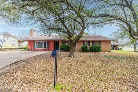 222 Fern St, Garrison, TX 75946