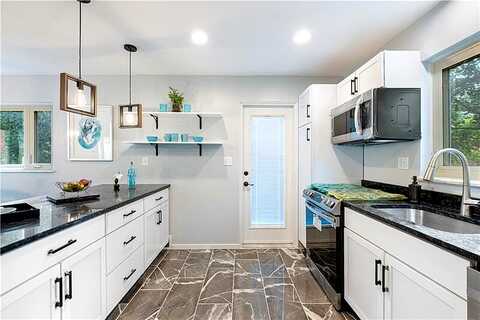 Lambeth, PITTSBURGH, PA 15241