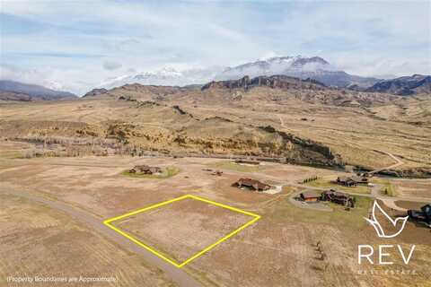 19 Big Creek Dr, Cody, WY 82414
