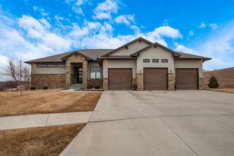 6500 Palm Valley Drive, Sioux City, IA 51106