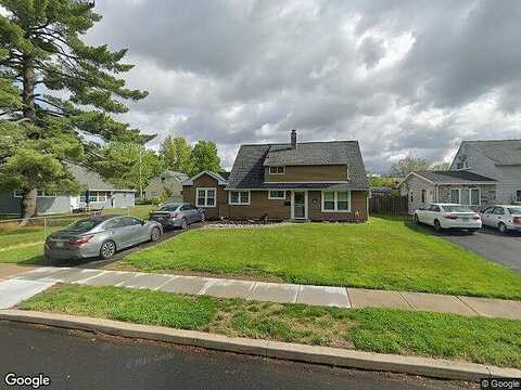 Goldenridge, LEVITTOWN, PA 19057