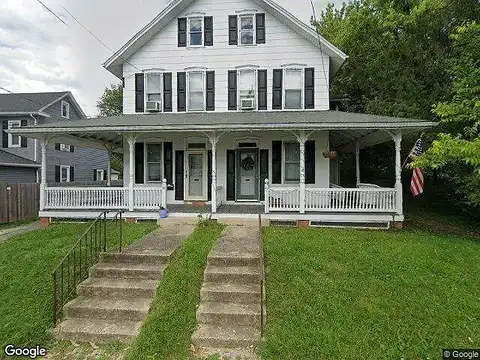 Cottage, MILLERSVILLE, PA 17551