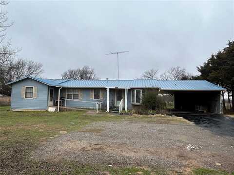 3819 S Plainsman Road, Marlow, OK 73055